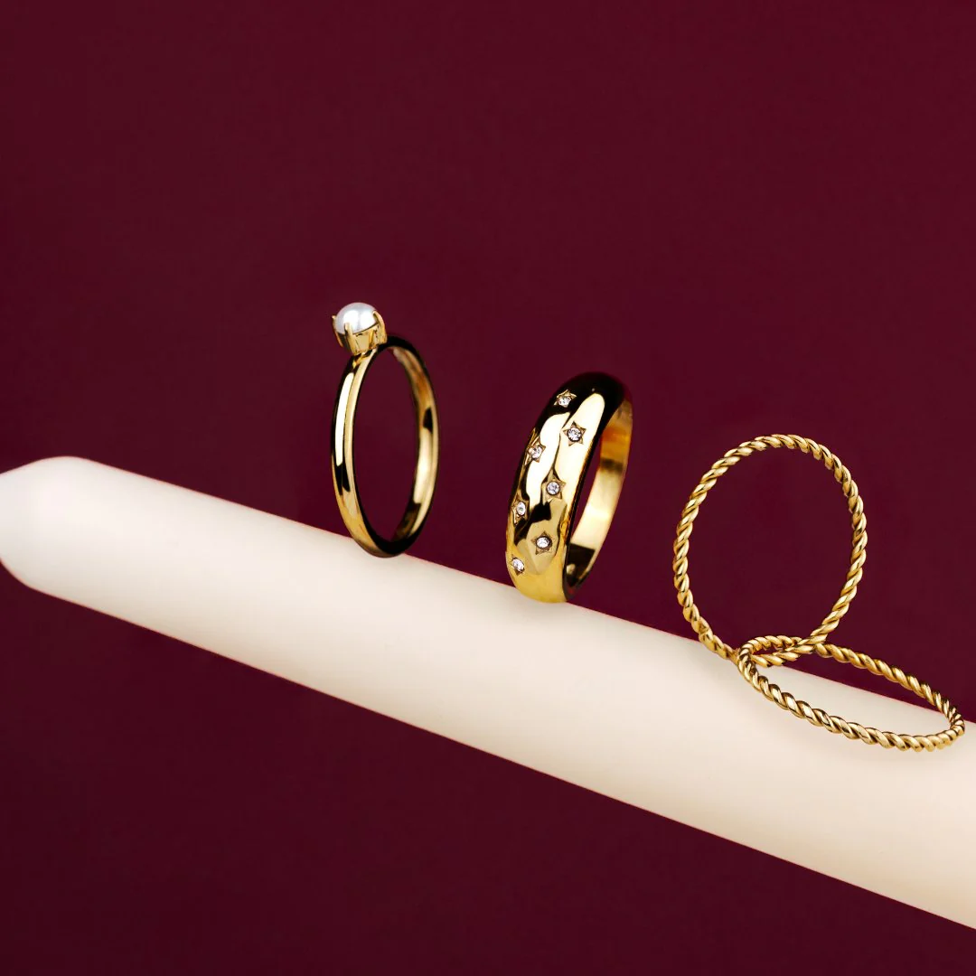 Starstruck Ring Stud Earrings Gold - Image 4