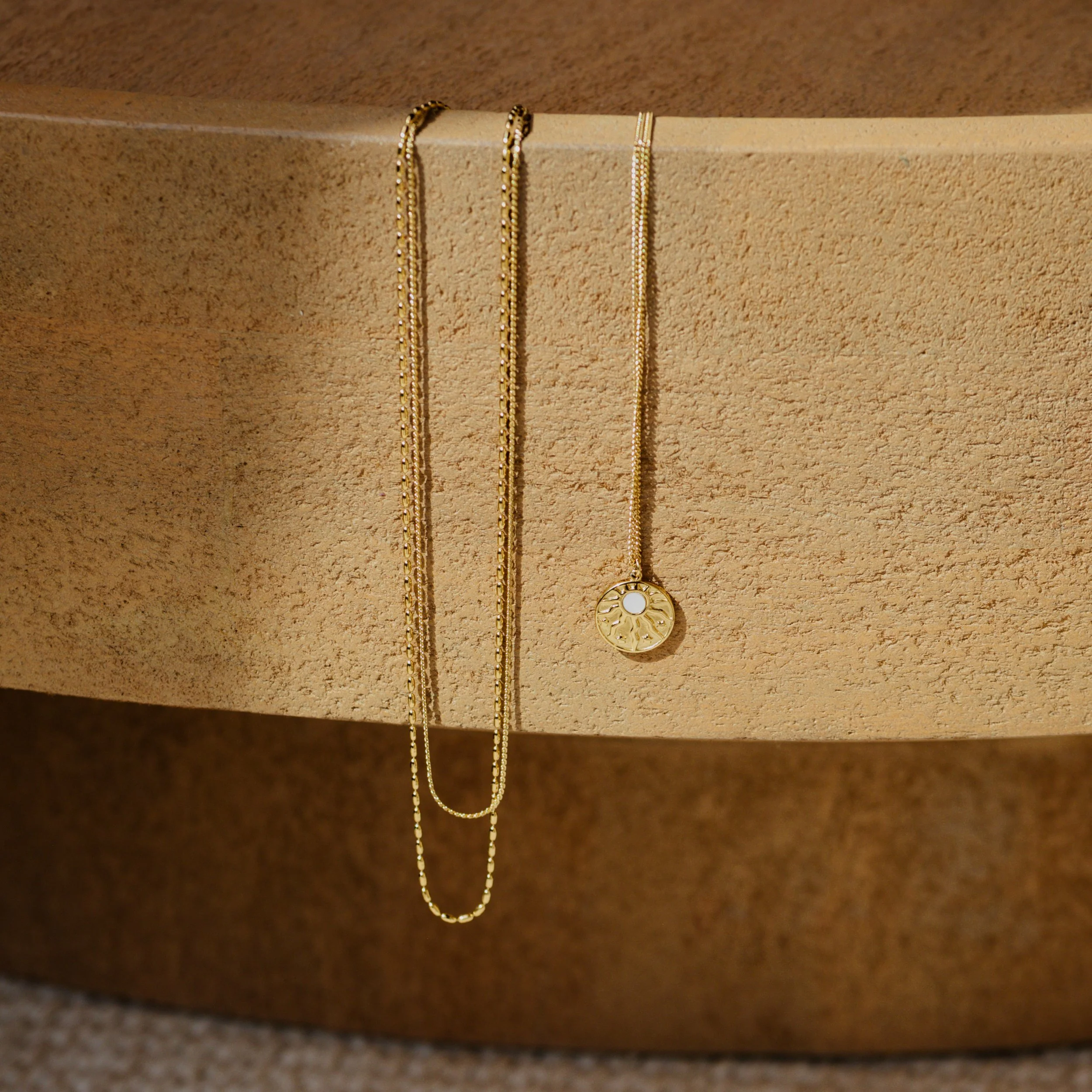 Sun Chaser Necklace Gold - Image 5