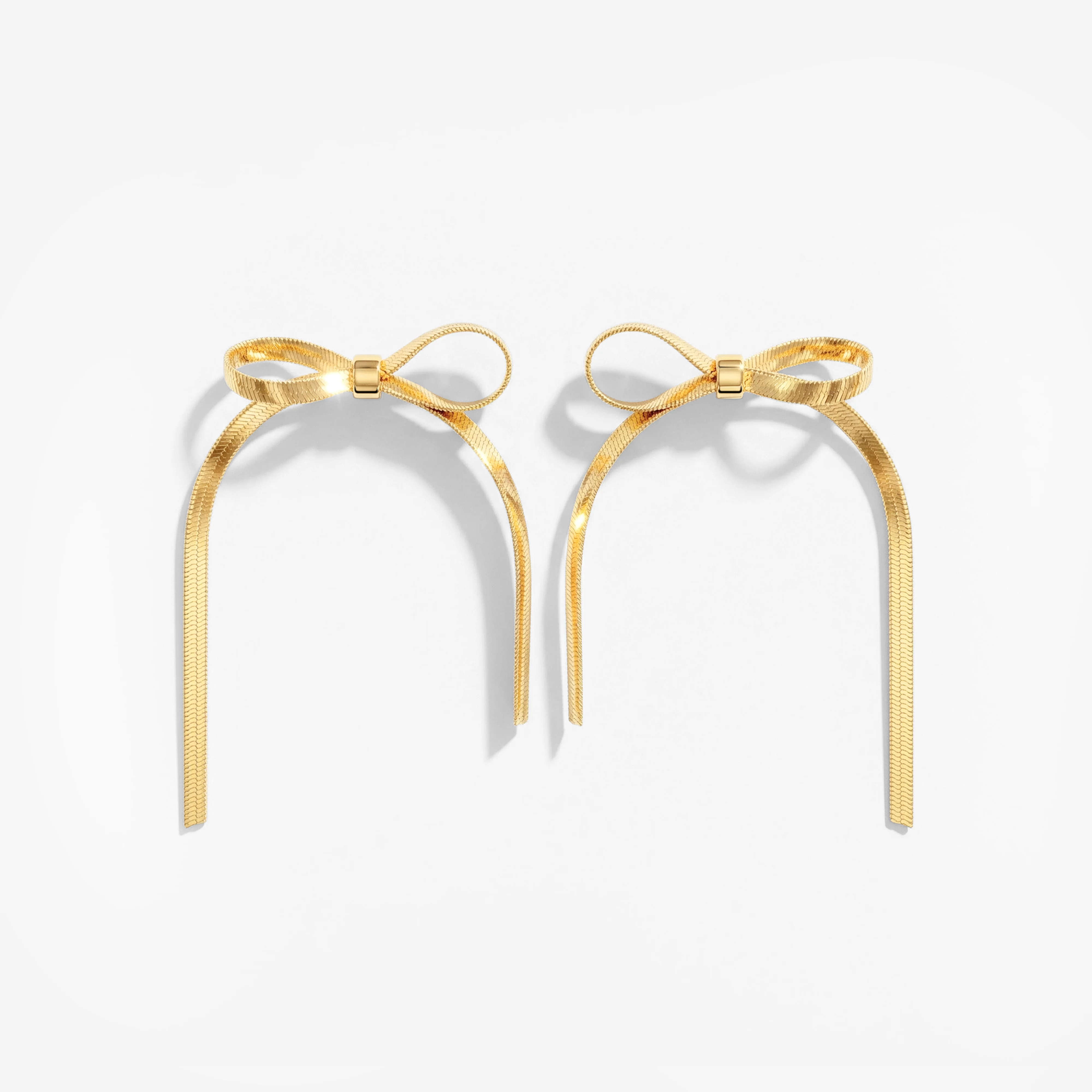 Sweet Bow Earrings Gold