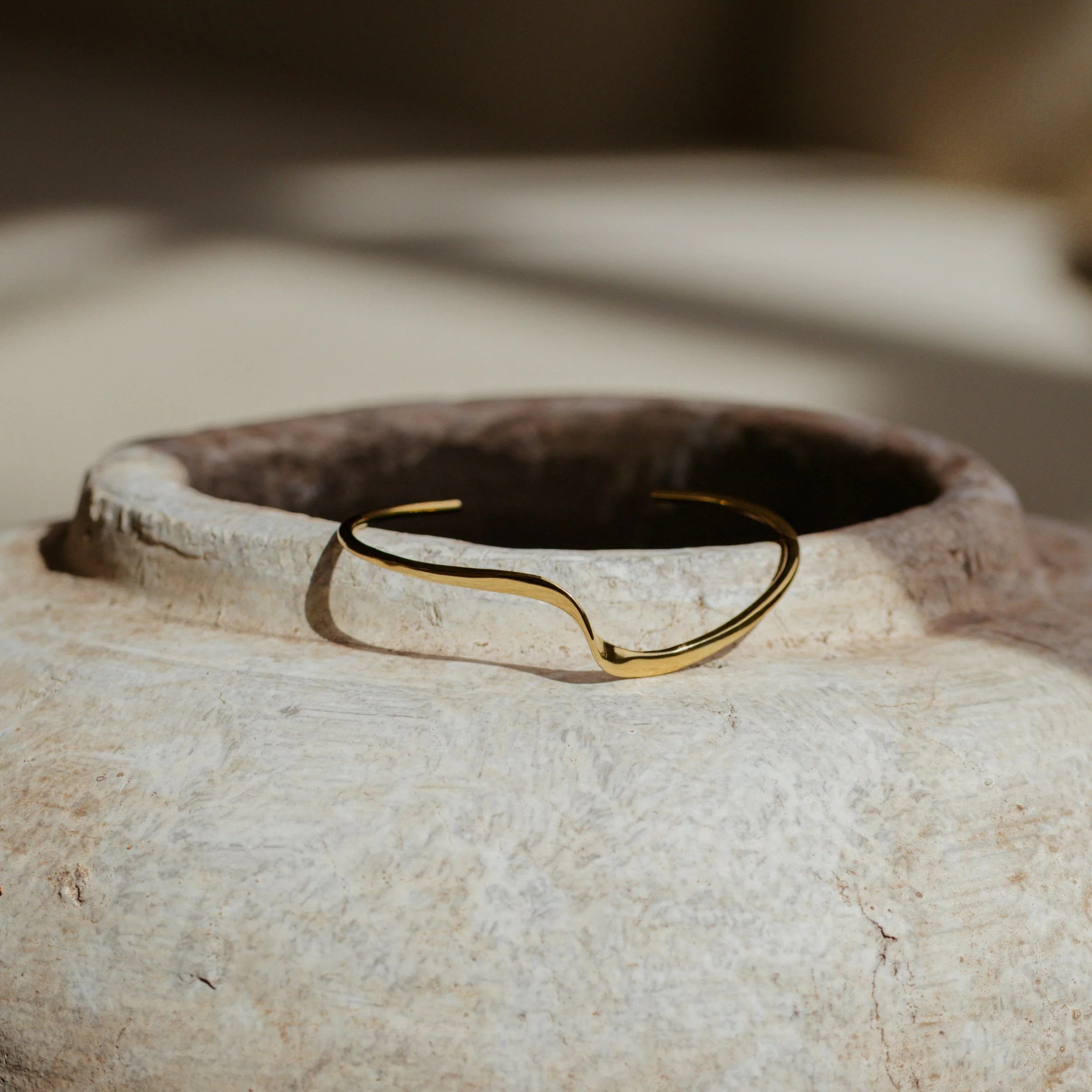 Tides Bangle Rose Gold - Image 3