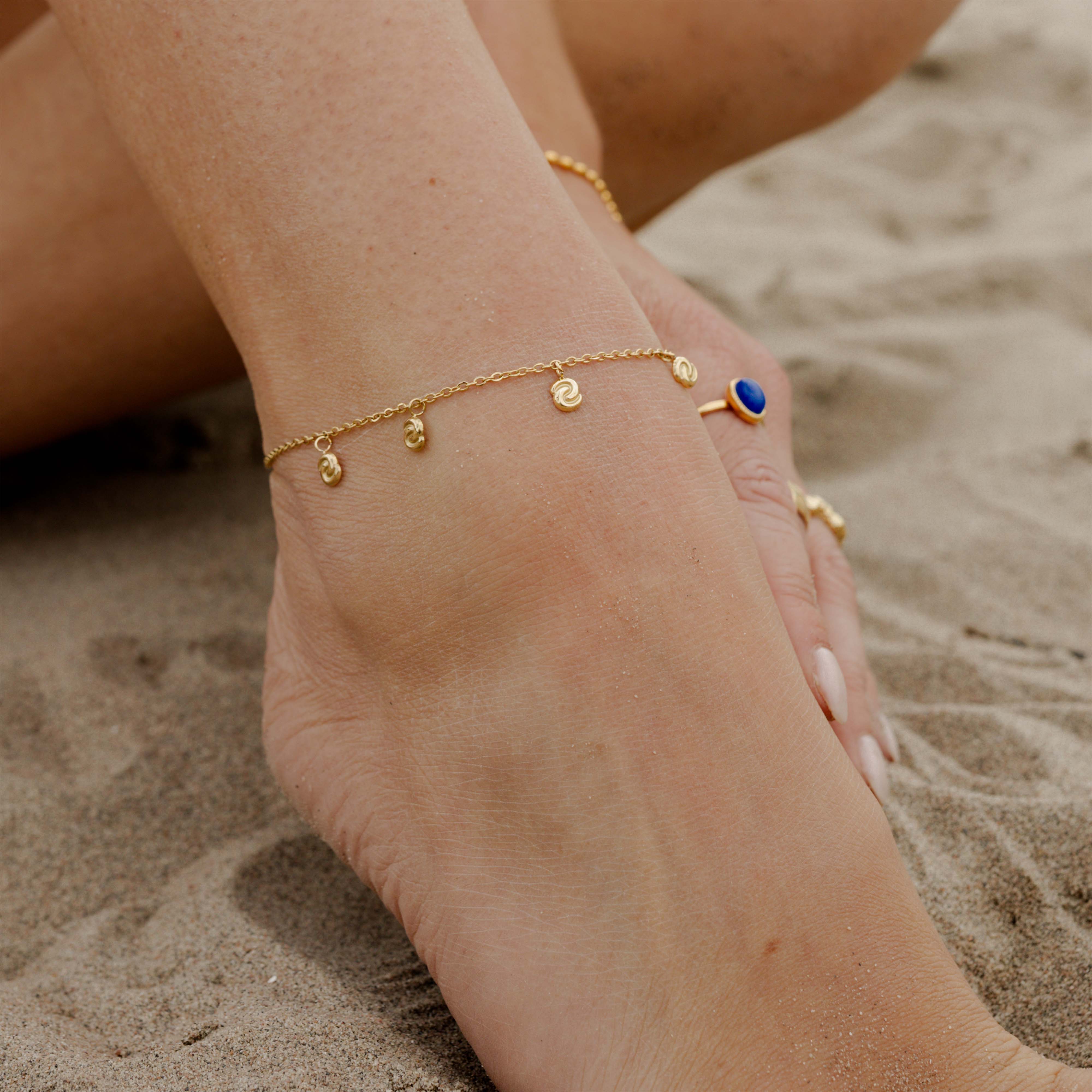 Tides of Time Anklet Gold - Image 2
