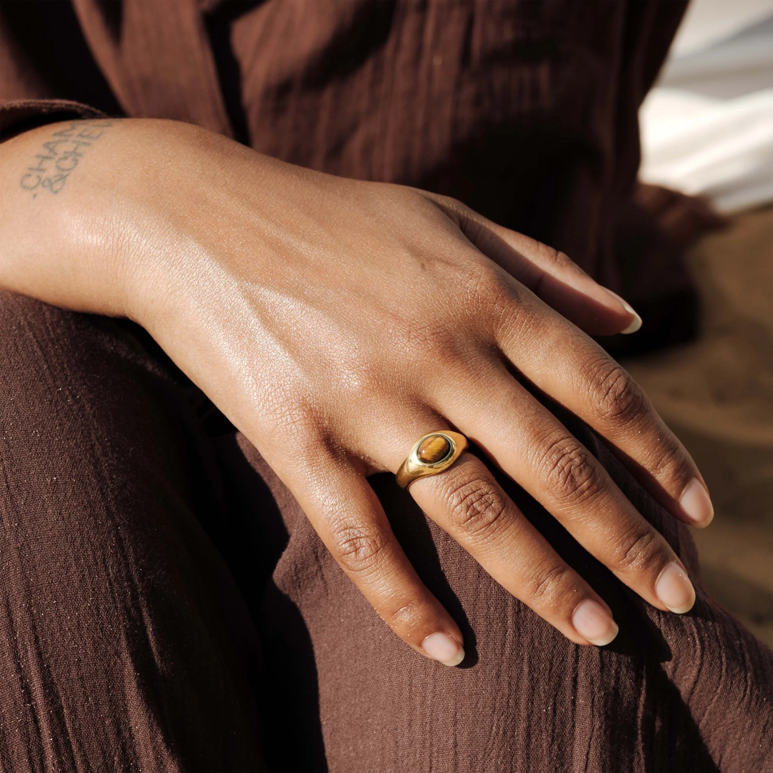 Tiger's Eye Ring Gold - Image 2