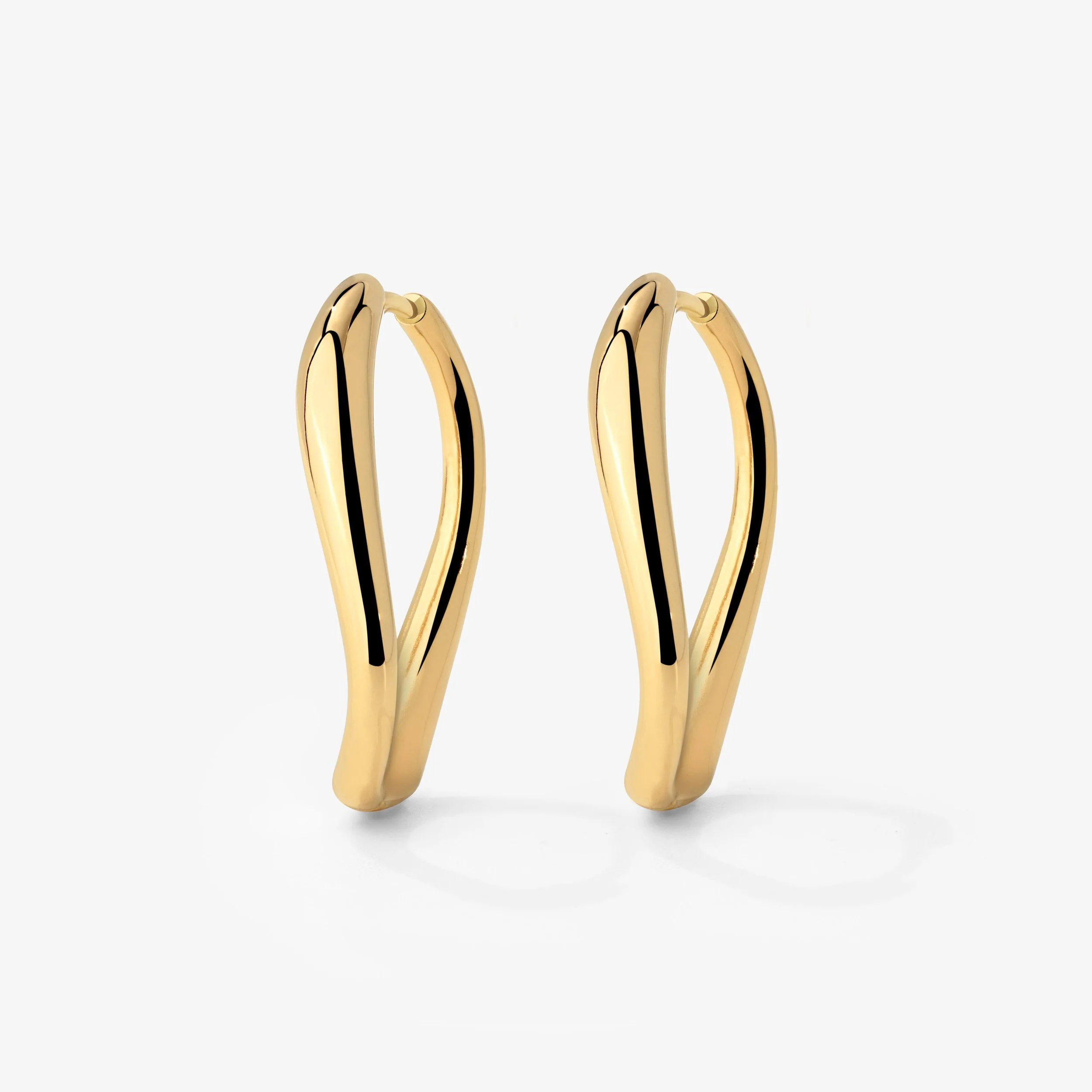 Timeless Oval Hoops Stud Earrings Gold