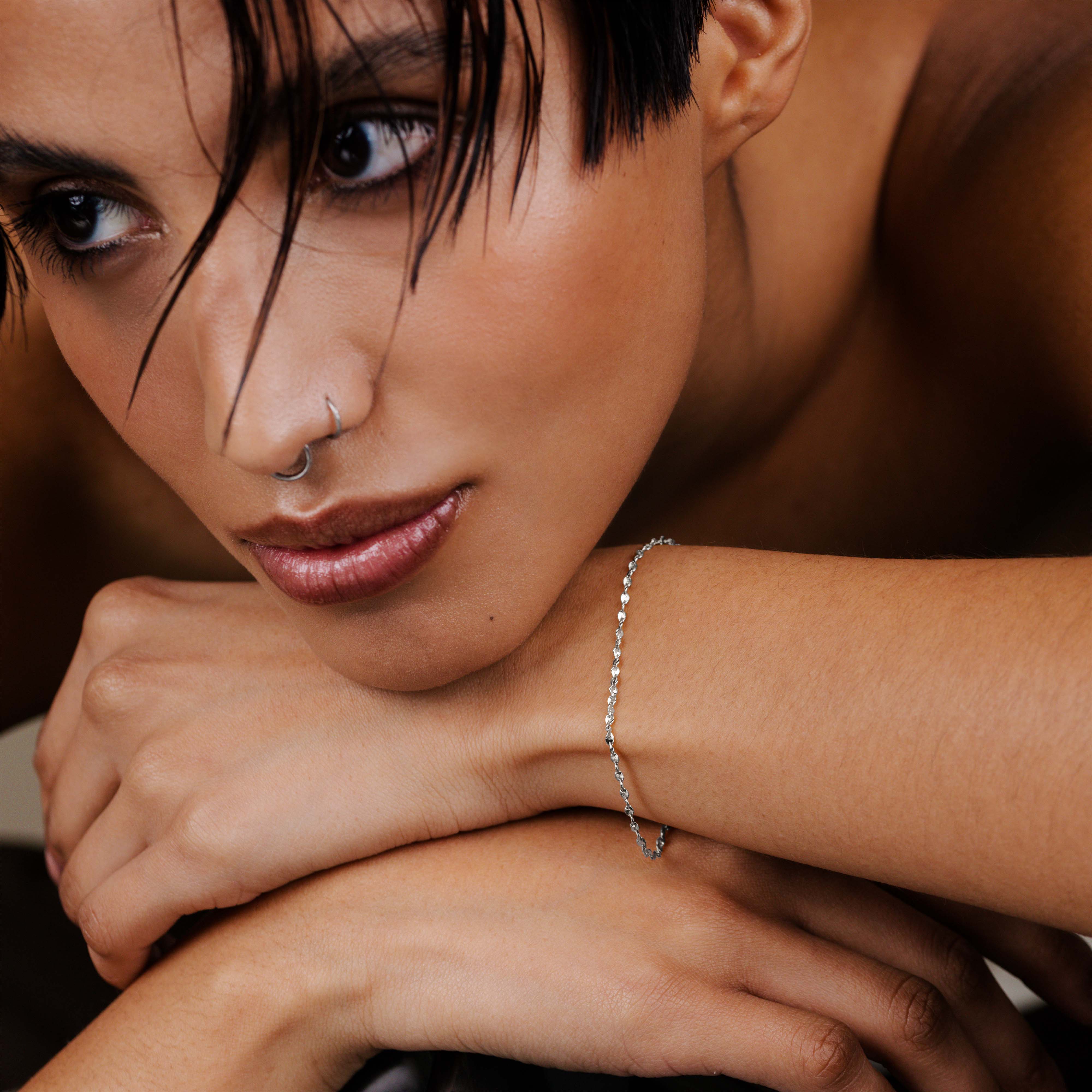 Tinsel Chain Bracelet Silver - Image 2