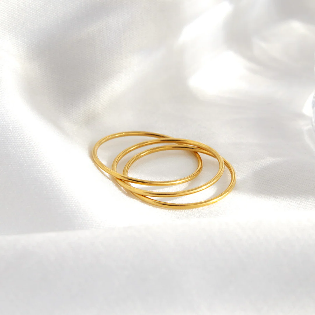 Tiny Trio Ring Rose Gold - Image 5